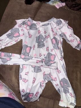 NWOT Girls White and Pink Elephant Print Pajama One-Piece With Matching Headband
